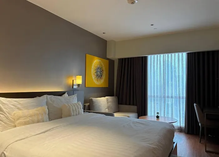 The Residences At Acqua Aparthotel *